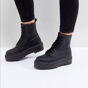 ASOS ATTITUDE Chunky Lace Up Boots